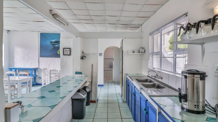 3 Bedroom Property for Sale in Kleinbaai Western Cape